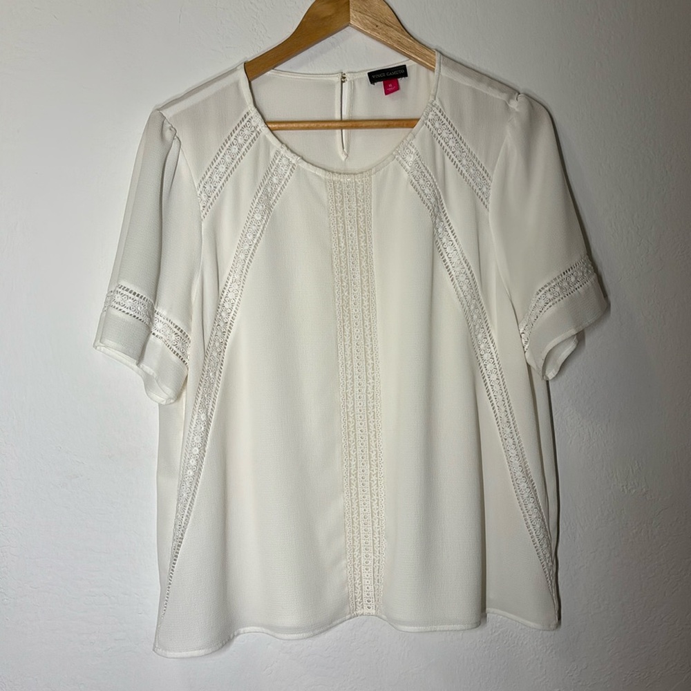 Vince Camuto Top